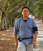© GEOFFREY A. HEAD. MODEL USED FOR ILLUSTRATIVE PURPOSES ONLY AND TO SHOW A PERSON BEING ACTIVE WHILE WEARING THE DEVICE. NORMALLY THE CUFF IS WORN UNDER CLOTHING. SEE TEXT REFERENCES FOR CORRECT FITTING INSTRUCTIONS.